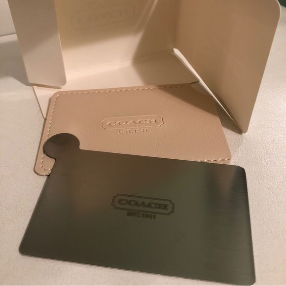 Coach pocket mirror in leather case - Picture 3 of 7